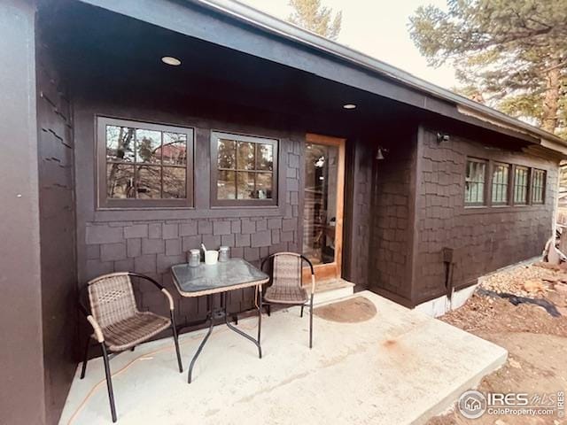501 Main St, Boulder, CO 80302 - living area featuring a wealth of natural light