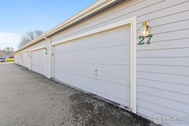 2930 W Stuart St Unit 27, Fort Collins, CO 80526 - view of garage