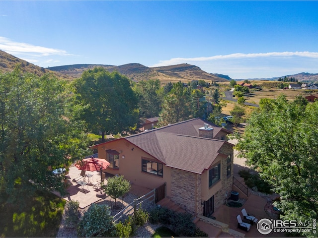 bird's eye view featuring a mountain view