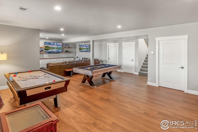 recreation room with billiards, visible vents, baseboards, light wood finished floors, and recessed lighting