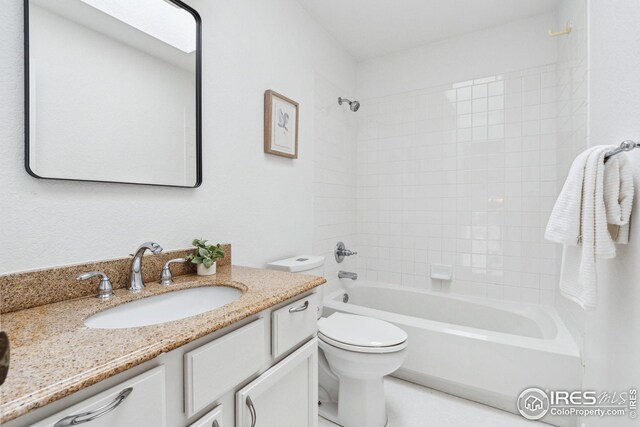 4856 10th St, Boulder, CO 80304 - full bathroom featuring toilet, shower / bathtub combination, and vanity