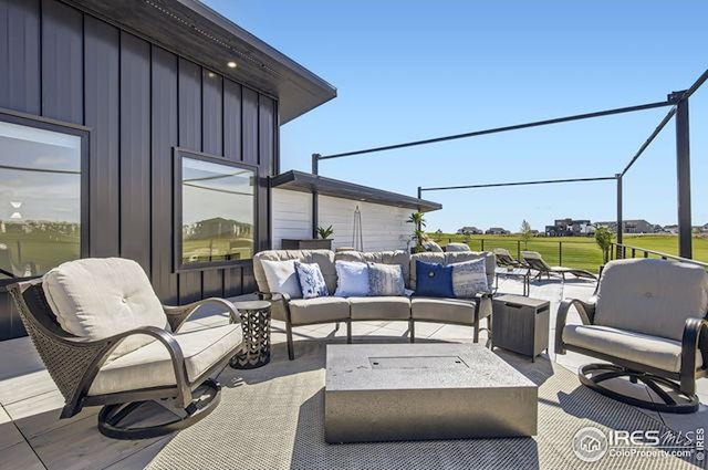 view of patio featuring an outdoor hangout area