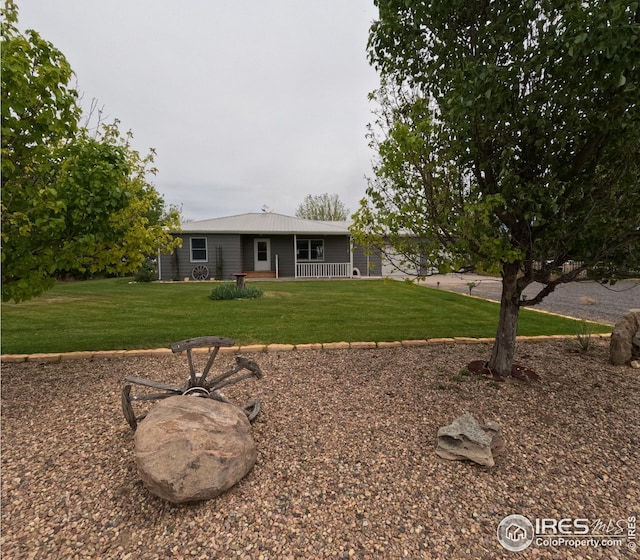 22198 County Road 25, Fort Morgan, CO 80701 - view of front of home with a front yard
