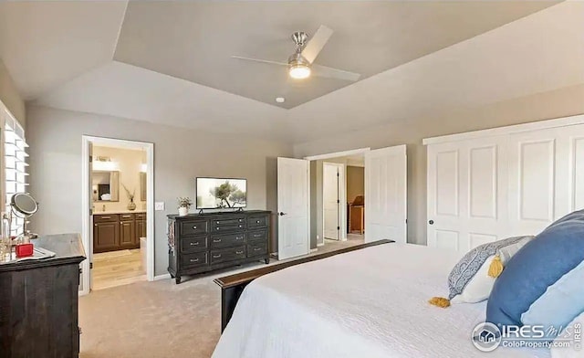 2639 County Fair Ln, Fort Collins, CO 80528 - bedroom with light carpet, lofted ceiling, a closet, ensuite bath, and ceiling fan