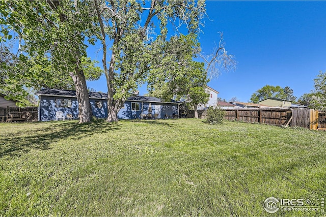 10718 Owens St, Broomfield, CO 80021 - view of yard