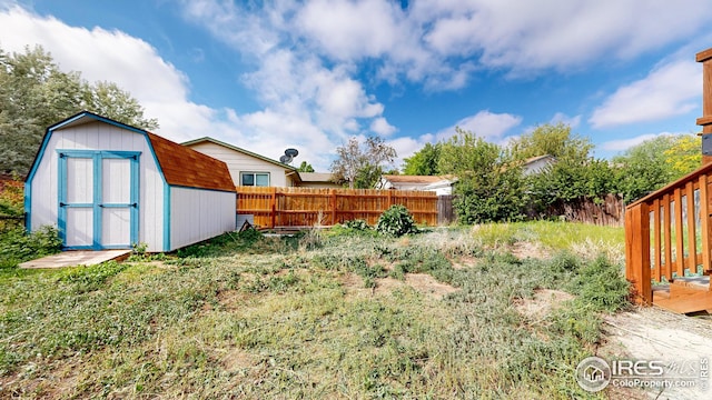 8208 Peakview Dr, Fort Collins, CO 80528 - view of fenced backyard