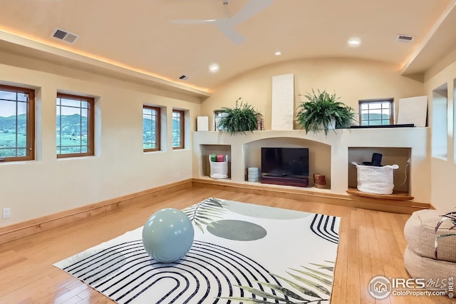 1570 County Road 37e, Lyons, CO 80540 - living area with wood-type flooring, recessed lighting, lofted ceiling, and a ceiling fan