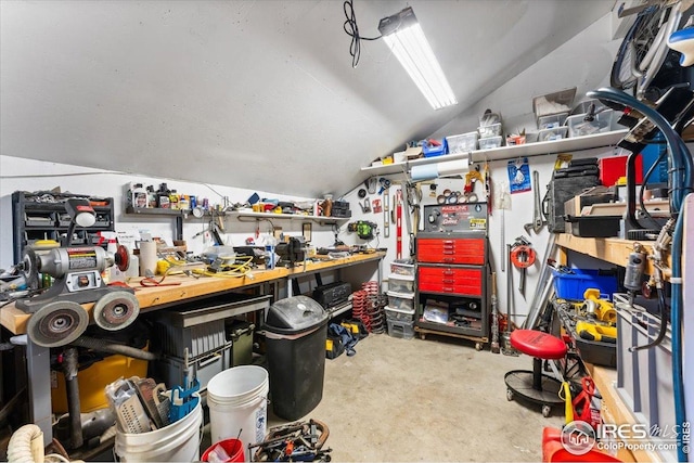 602 S 9th St, Berthoud, CO 80513 - garage with a workshop area
