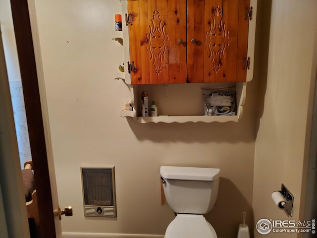 32246 Poudre Canyon Hwy, Bellvue, CO 80512 - bathroom featuring heating unit and toilet