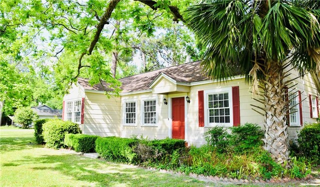 2108 Darling Ave, Waycross, GA 31501 - view of front of property with a front lawn and a shingled roof