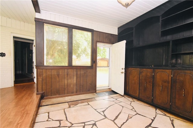 2108 Darling Ave, Waycross, GA 31501 - view of unfurnished sunroom