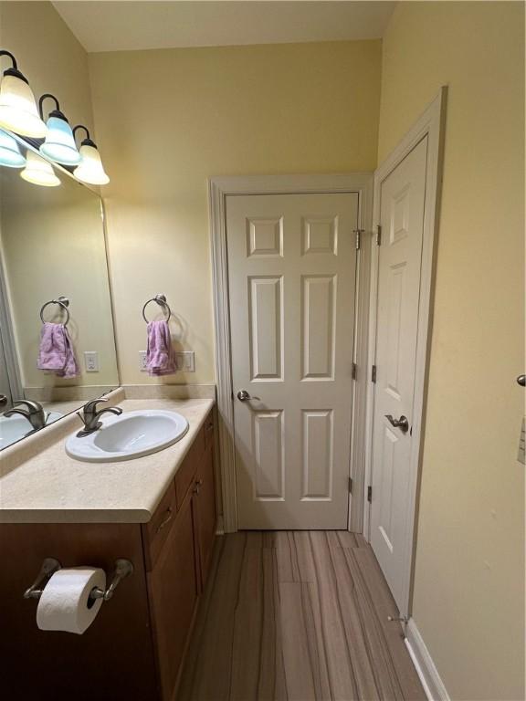 116 Bartram Trl, Blackshear, GA 31516 - bathroom with vanity
