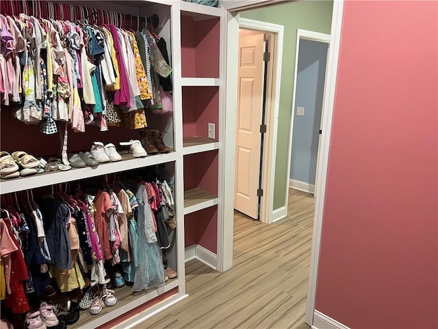 116 Bartram Trl, Blackshear, GA 31516 - view of closet