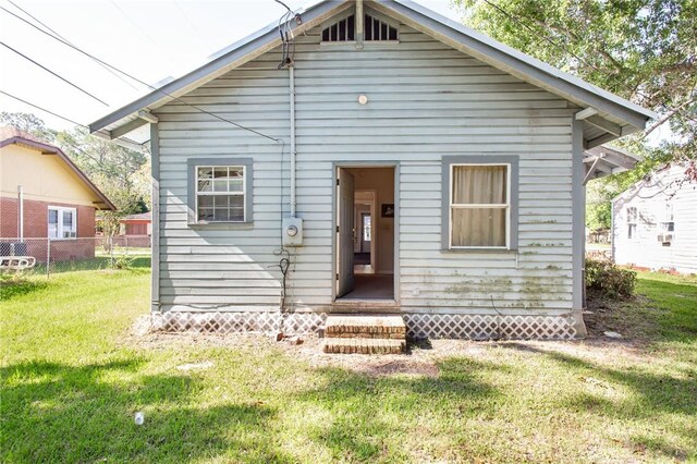 1006 Roosevelt St, Waycross, GA 31503 - view of rear view of property