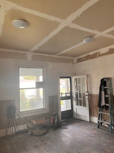 505 N Nicholls St, Waycross, GA 31501 - misc room featuring plenty of natural light and wainscoting