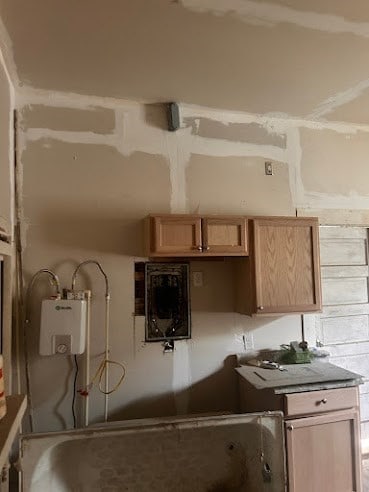 505 N Nicholls St, Waycross, GA 31501 - view of kitchen