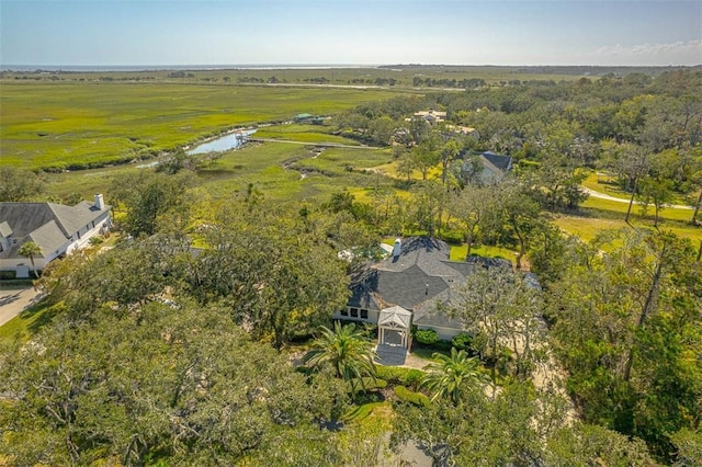 bird's eye view featuring a rural view and a water view