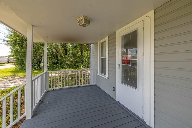 4180 Whitlock St, Brunswick, GA 31520 - view of wooden porch