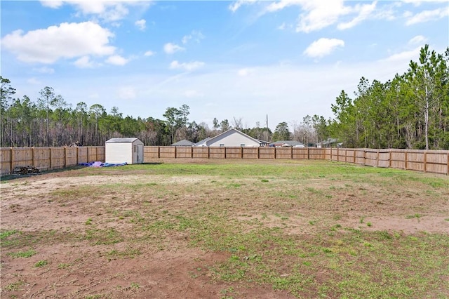 825 Red Hawk Dr, Waynesville, GA 31566 - view of fenced backyard