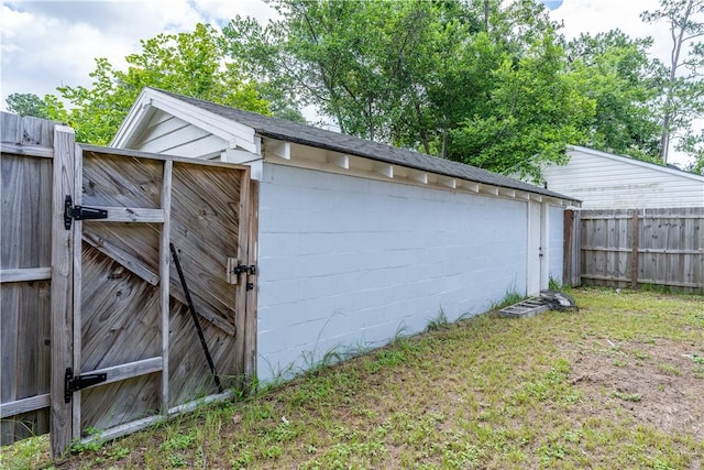 101 Forrest Ave, Waycross, GA 31501 - view of garage