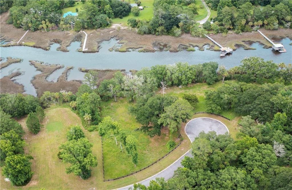 1143 River Oaks Rd, Brunswick, GA 31523