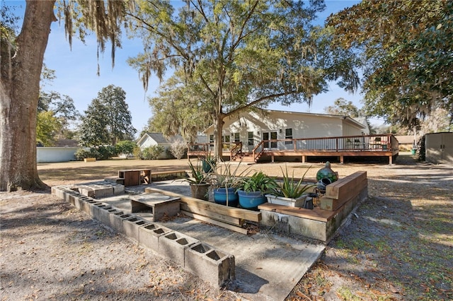 208 Bishop Cir, Saint Marys, GA 31558 - view of yard with a deck