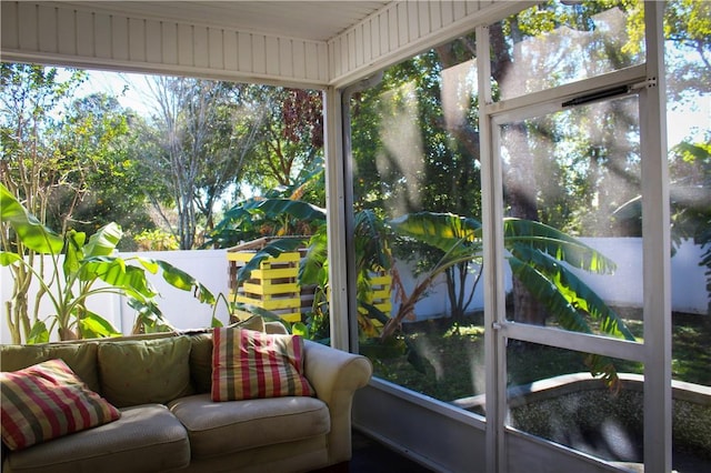 view of sunroom / solarium