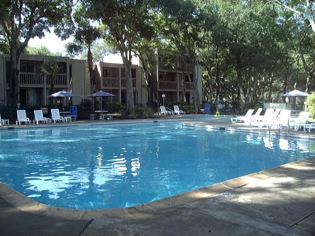 1175 N Beachview Dr Unit 337, Jekyll Island, GA 31527 - view of pool