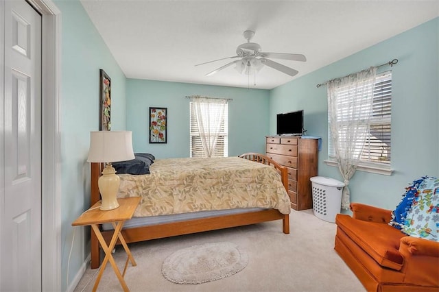 bedroom featuring carpet floors and ceiling fan