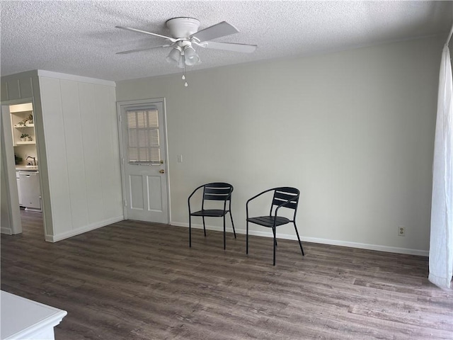 800 Mallery St Unit C-30, Saint Simons Island, GA 31522 - unfurnished room featuring wood finished floors, ceiling fan, and a textured ceiling