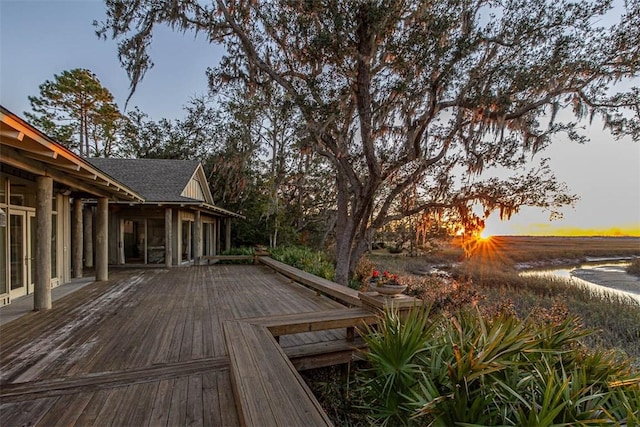 view of deck at dusk