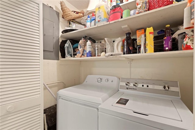 1152 Julienton Lndg NE, Townsend, GA 31331 - washroom featuring washer and clothes dryer and electric panel