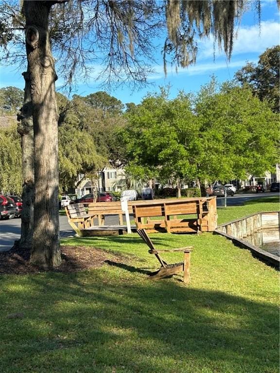 850 Mallery St Unit J-14, Saint Simons Island, GA 31522 - view of community with a yard
