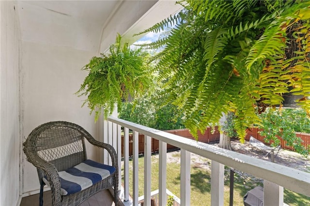 686 S Fourth St, Jesup, GA 31545 - view of balcony