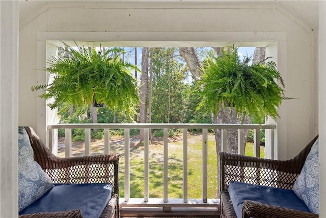 686 S Fourth St, Jesup, GA 31545 - view of balcony