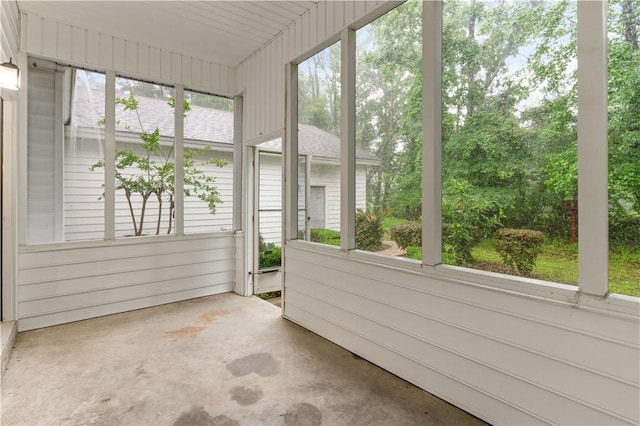 view of unfurnished sunroom