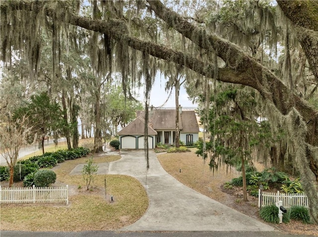 view of front of home featuring a garage