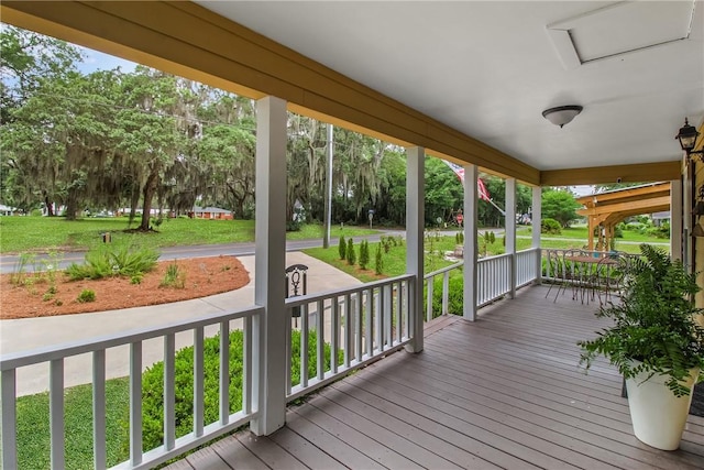 800 Wayne St, Darien, GA 31305 - view of porch