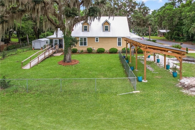 800 Wayne St, Darien, GA 31305 - back of property with metal roof