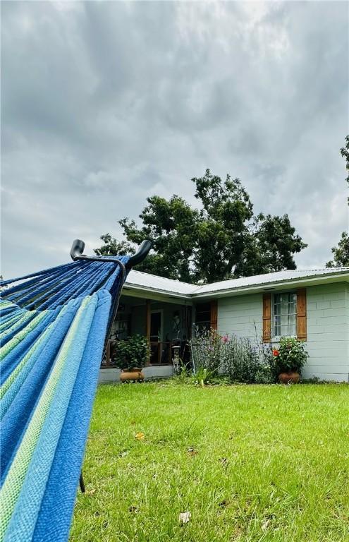 exterior space with a front yard