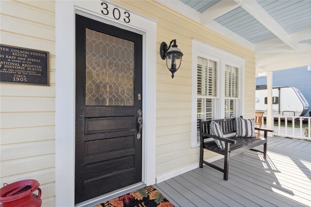 view of property entrance