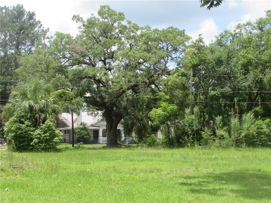 601 Nicholls St, Waycross, GA 31501