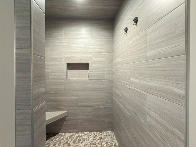 373 Harbour Island Cir, Waverly, GA 31565 - bathroom with tiled shower