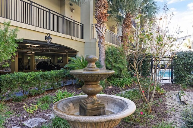 exterior space featuring fence