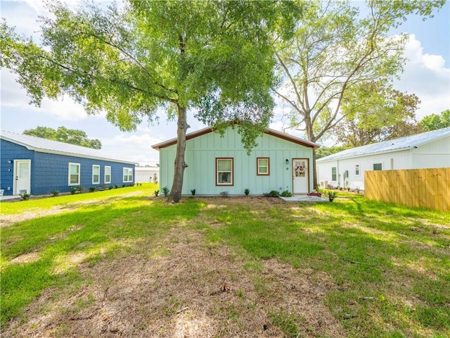 1007 Elbert Ext, Darien, GA 31305 - back of house featuring board and batten siding