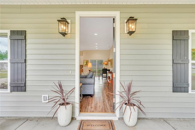 entrance to property with covered porch