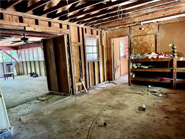misc room featuring a ceiling fan