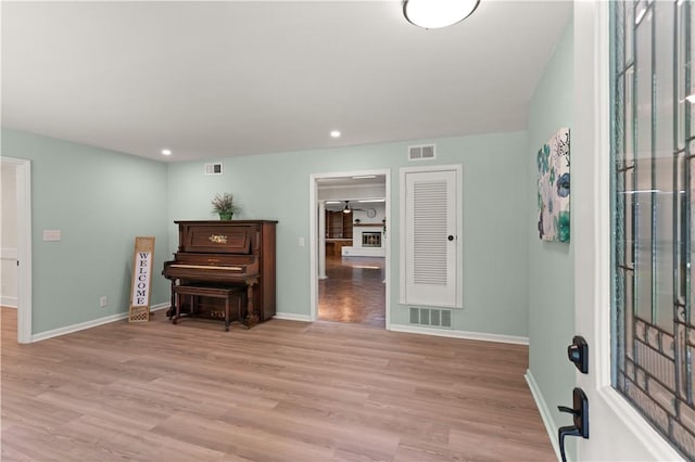 3120 Willow Ave, Brunswick, GA 31520 - entryway featuring light wood-style floors, recessed lighting, and baseboards