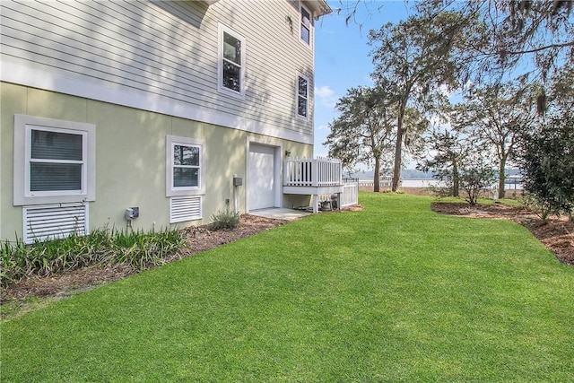 view of yard featuring an attached garage