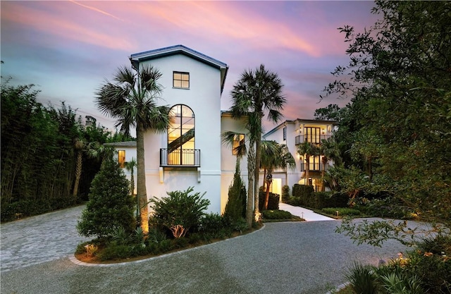 view of mediterranean / spanish-style house